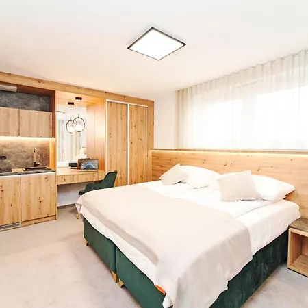 Medirooms Apart-hotel