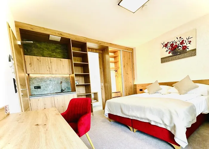 Medirooms Aparthotel 3*